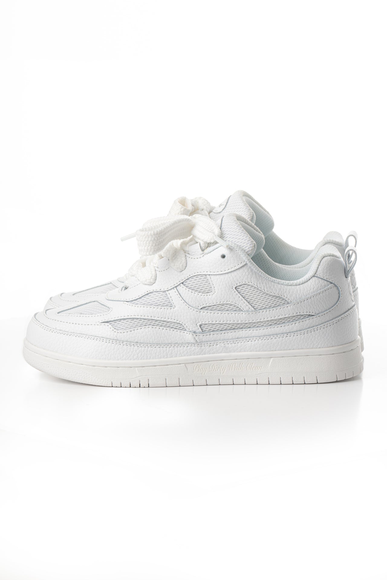 BUMPY ROAD TRIPLE WHITE