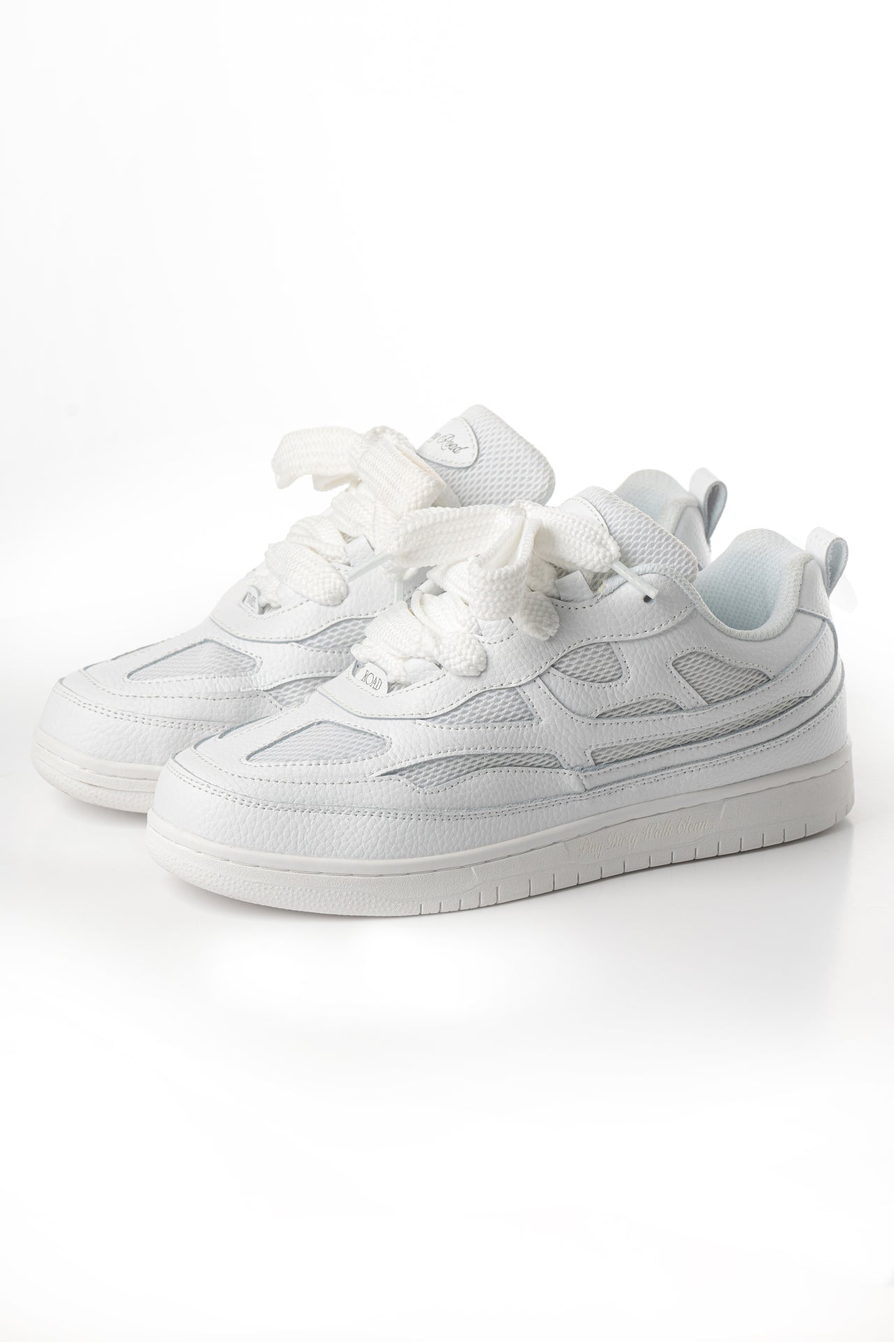 BUMPY ROAD TRIPLE WHITE